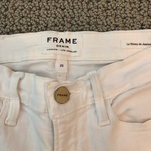 Frame white jeans